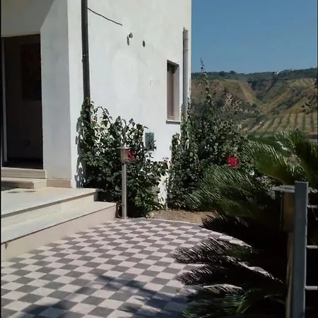 Melina Bed & Breakfast *